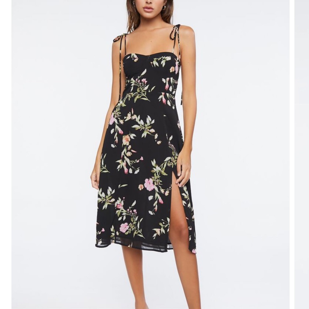 Forever 21 Sweetheart Neck Dress with Slit